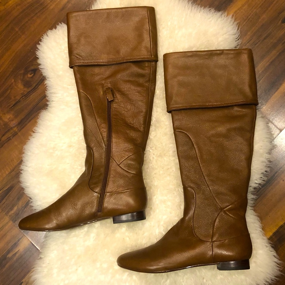 HP! Rosegold Boots in Cognac Leather with Fold Over Tops. Inside zip. Size 39.